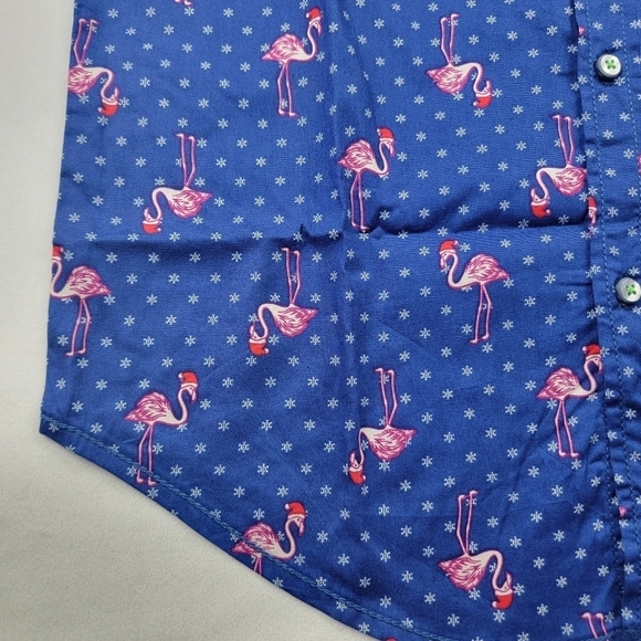 NWT flamingo with Santa hat holiday Christmas button down short sleeve shirt - Picture 3 of 5